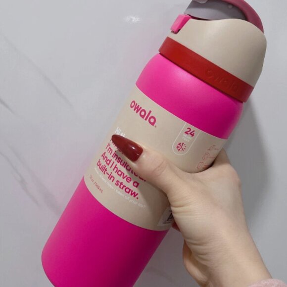 Owala Rose 32oz freesip tumbler - Picture 1 of 7